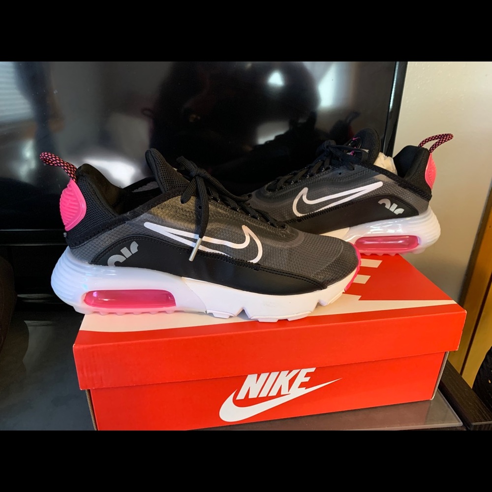 Nike air max 2090 shoes
